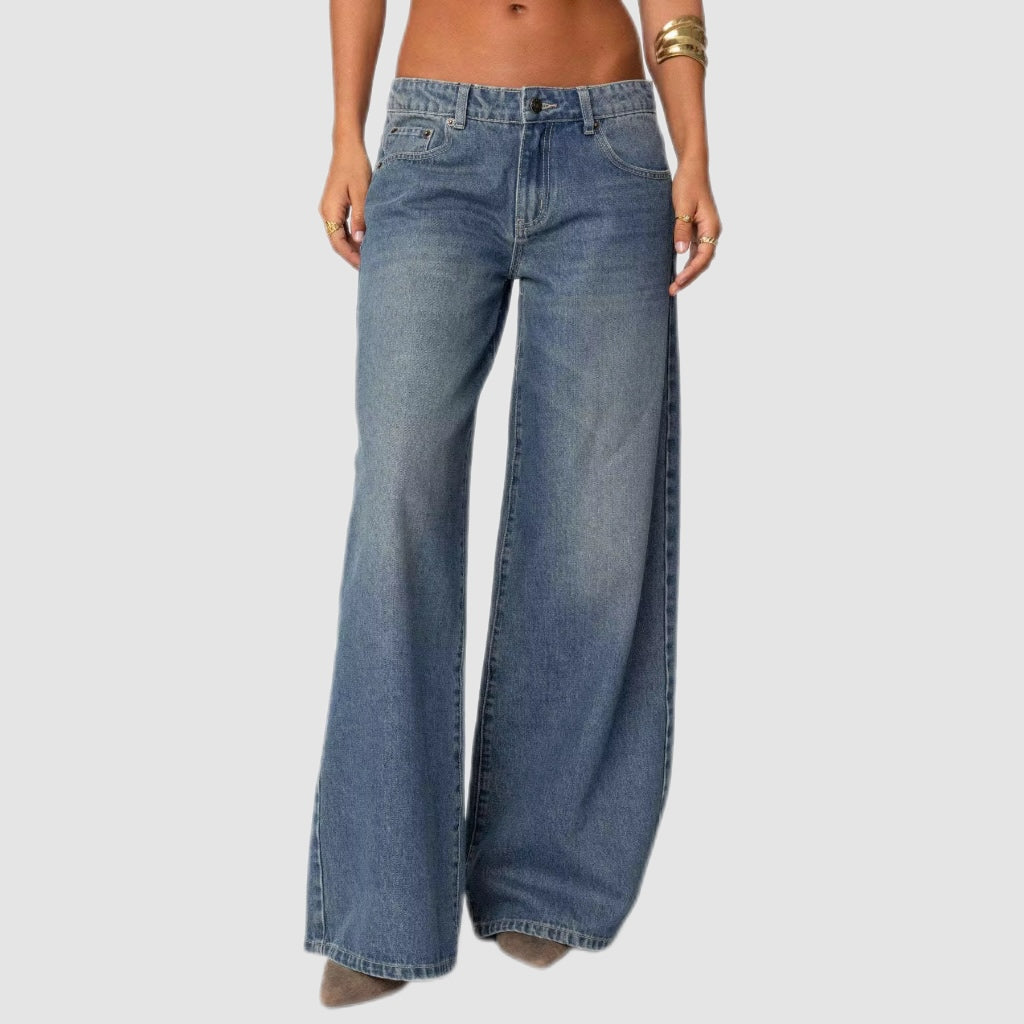 Vintage Blue Wash Low-Rise Baggy Jeans