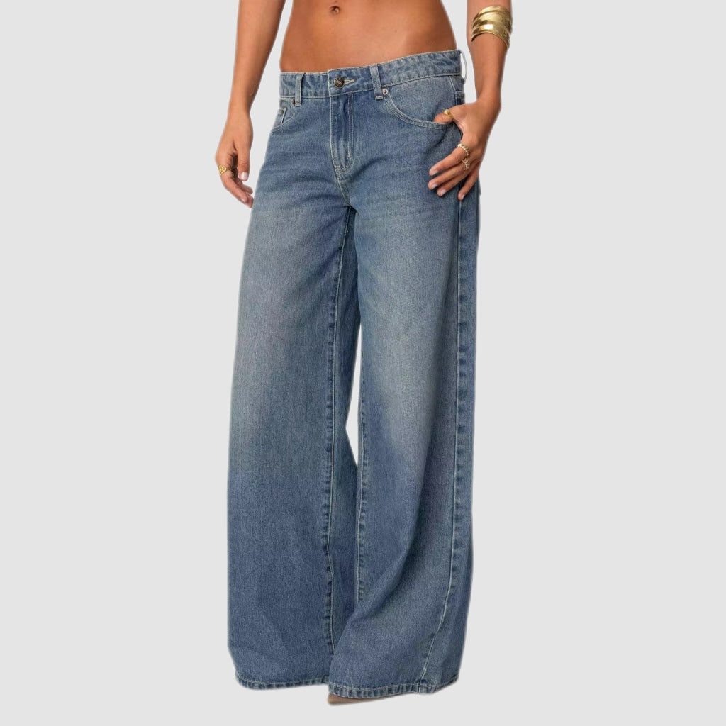 Vintage Blue Wash Low-Rise Baggy Jeans