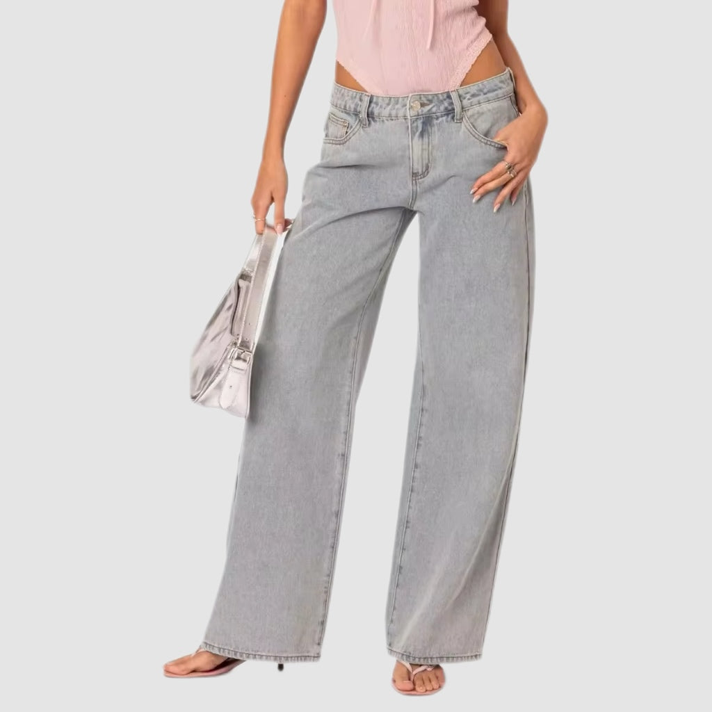 Pink Embroidery Light Blue Wash Wide-Leg Jeans