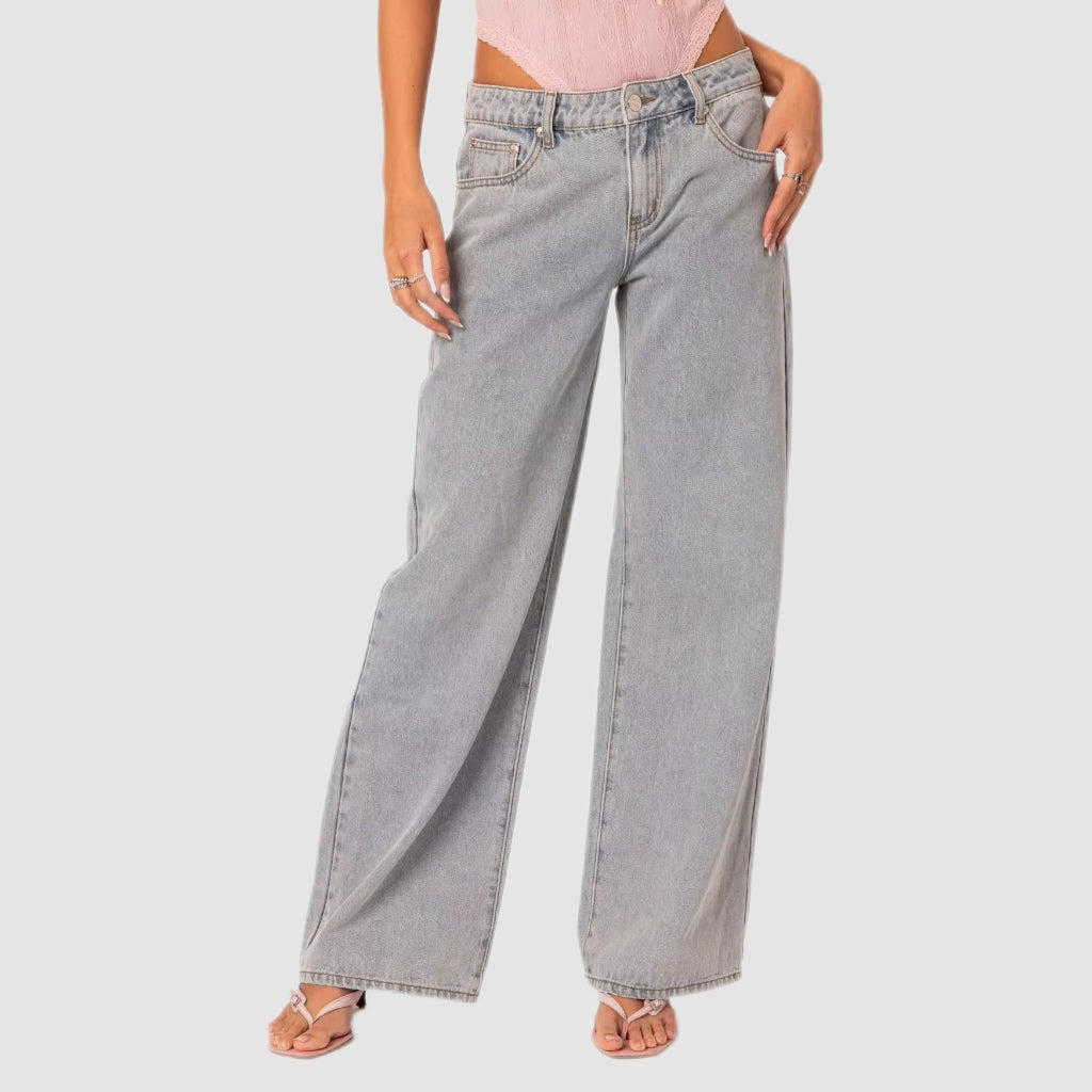 Pink Embroidery Light Blue Wash Wide-Leg Jeans