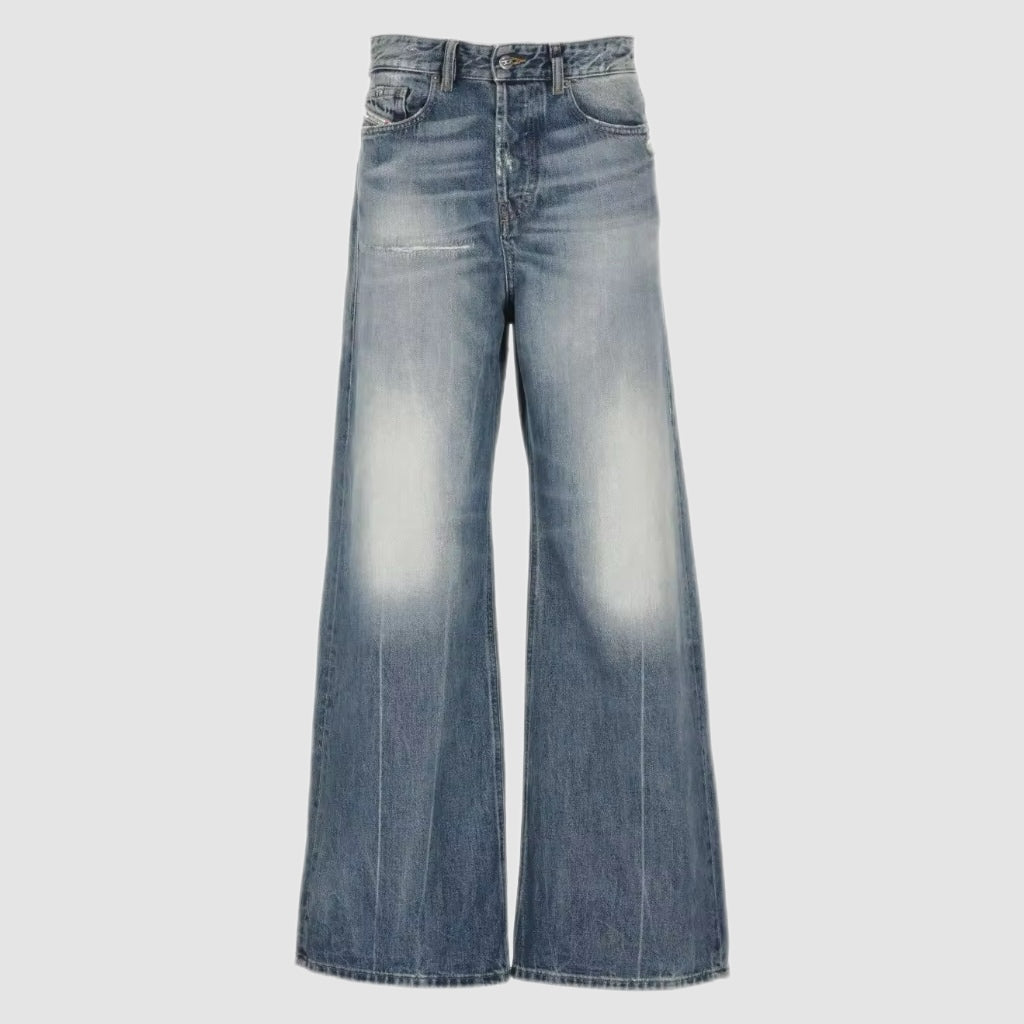 Vintage Wash Wide-Leg Jeans